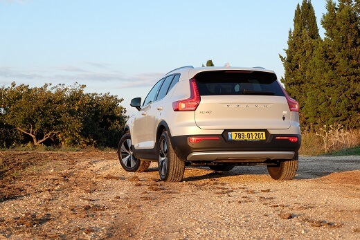 וולוו XC40 פלאג אין